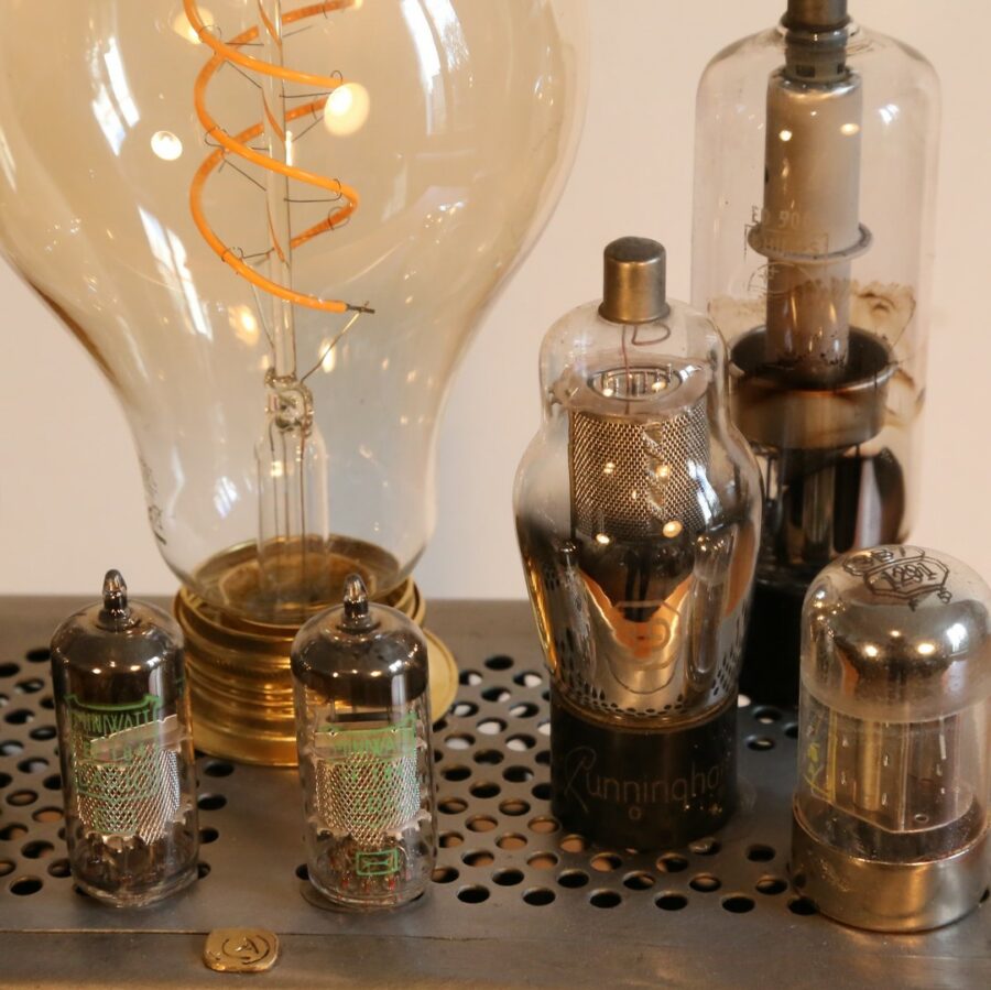 Lampe Steampunk générateur radio Philips – Image 4