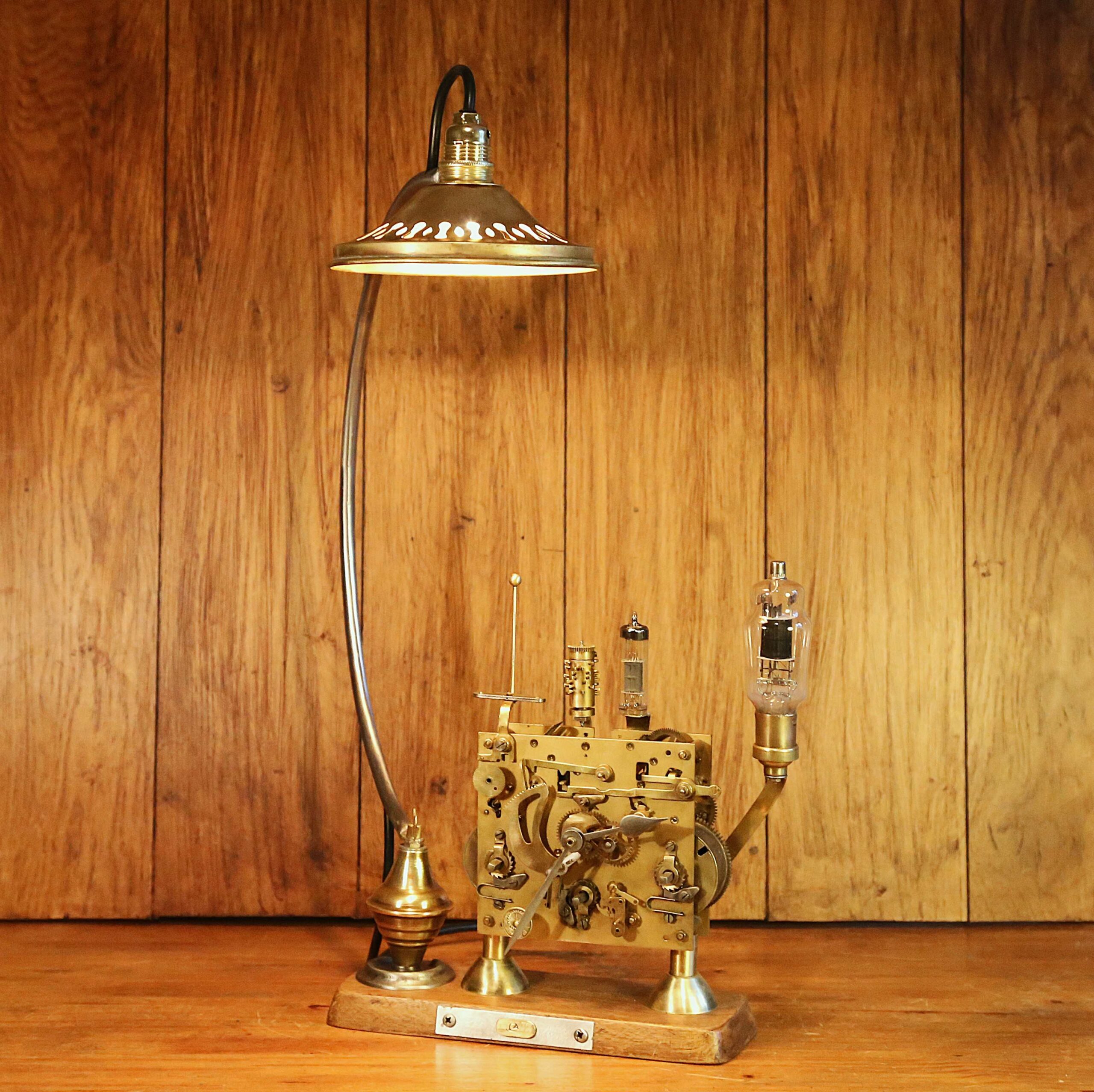Lampe Steampunk originale horlogerie vintage – Image 11