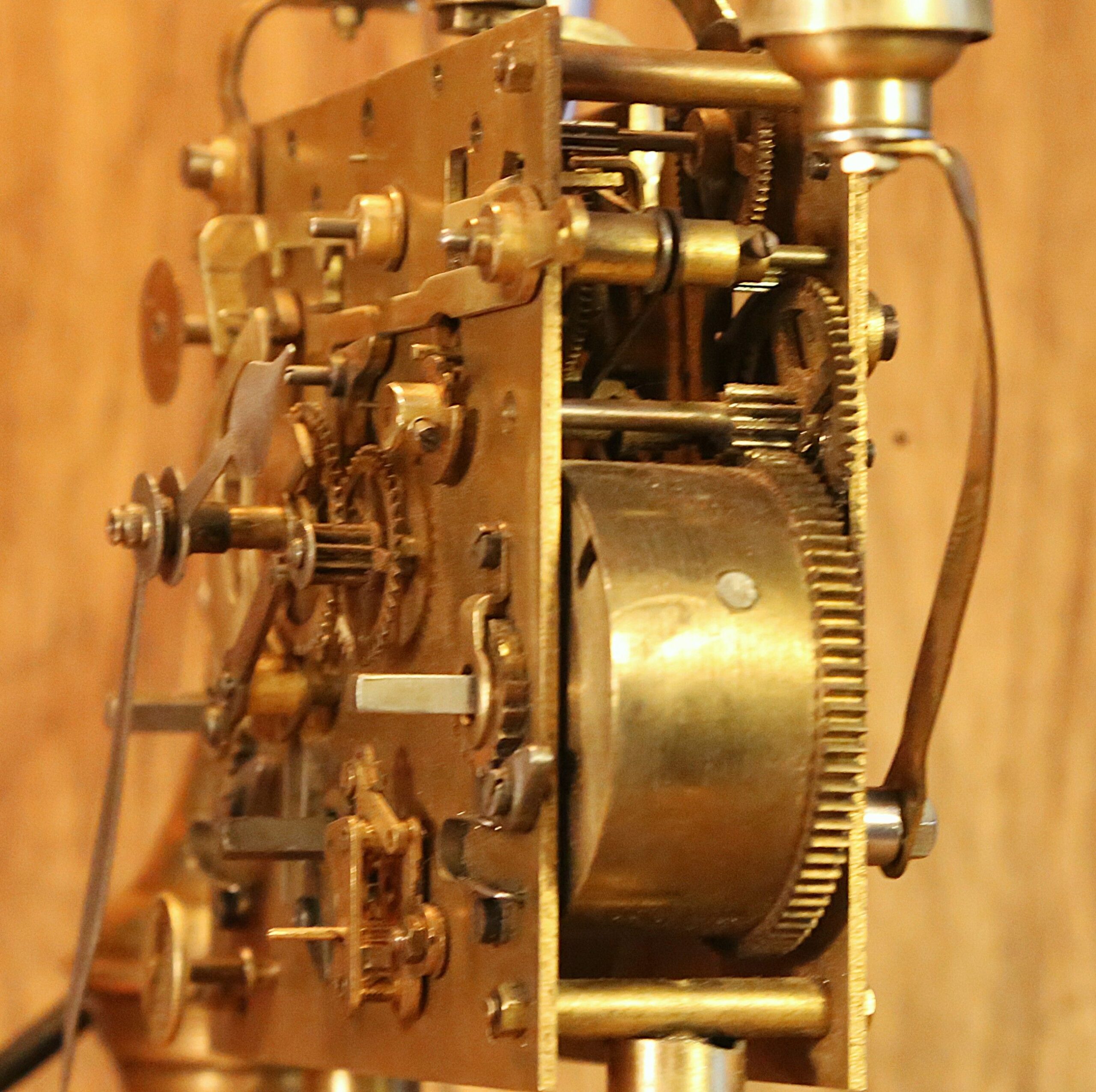 Lampe Steampunk originale horlogerie vintage – Image 5