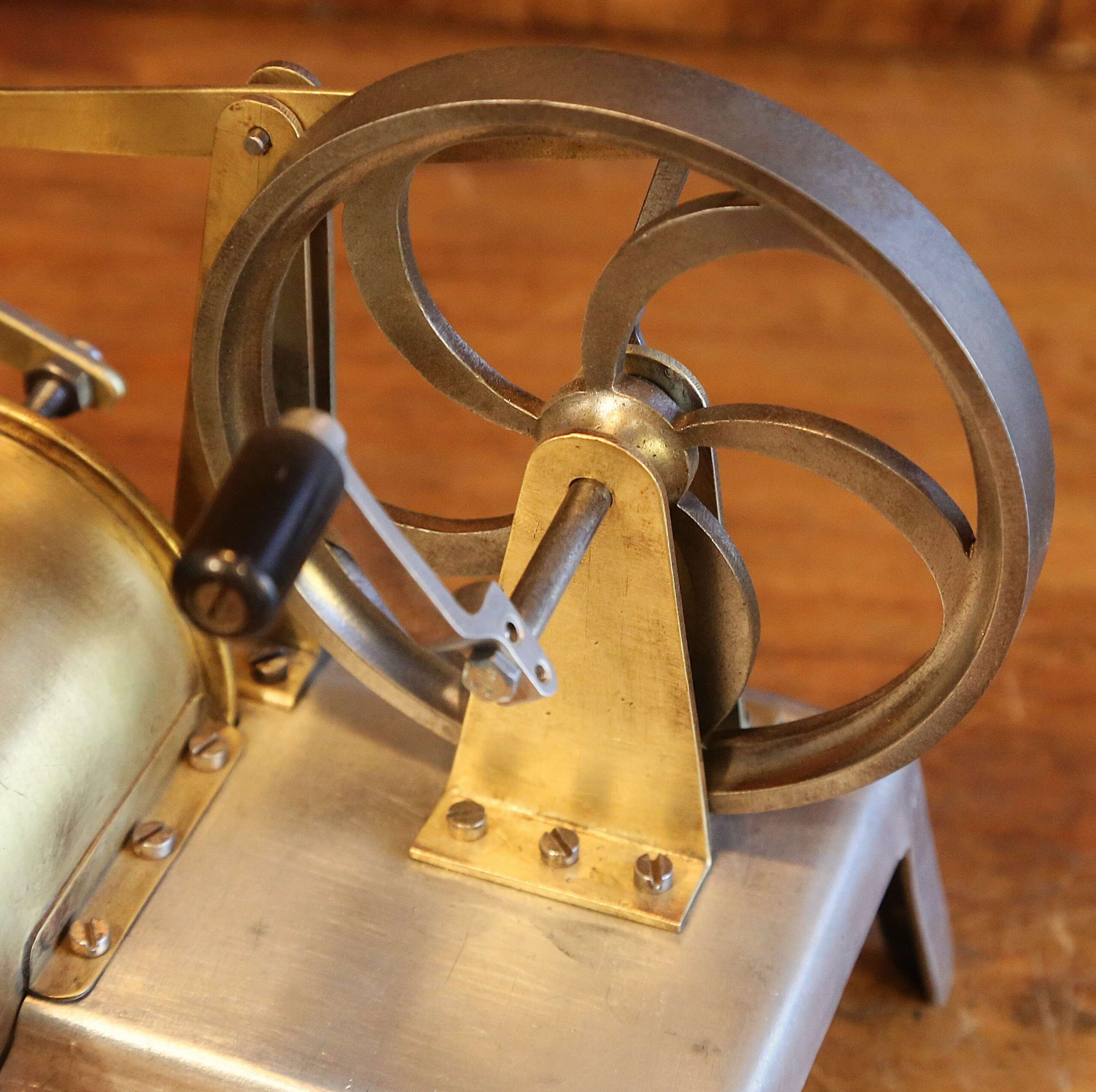 Lampe Steampunk unique machine à vapeur – Image 8