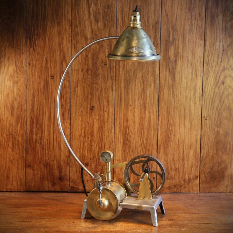 Lampe Steampunk unique machine à vapeur