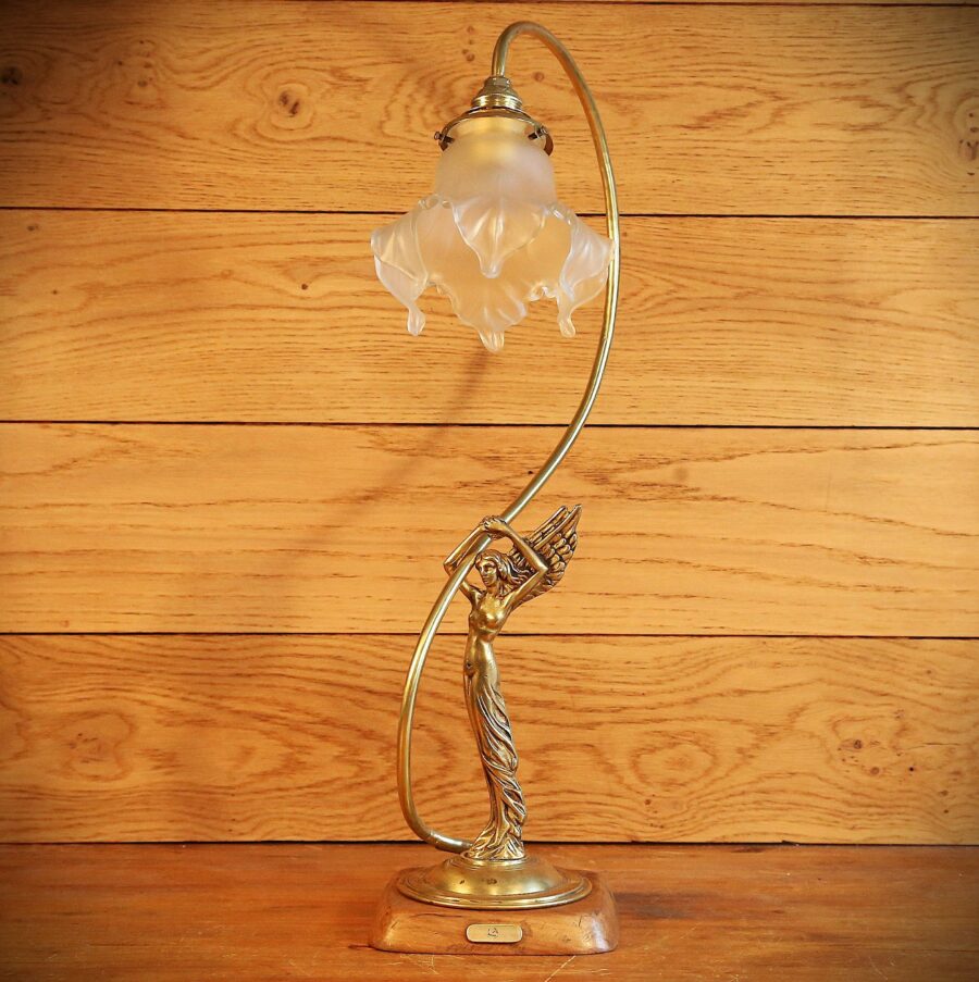 Lampe style Art Nouveau statue bronze