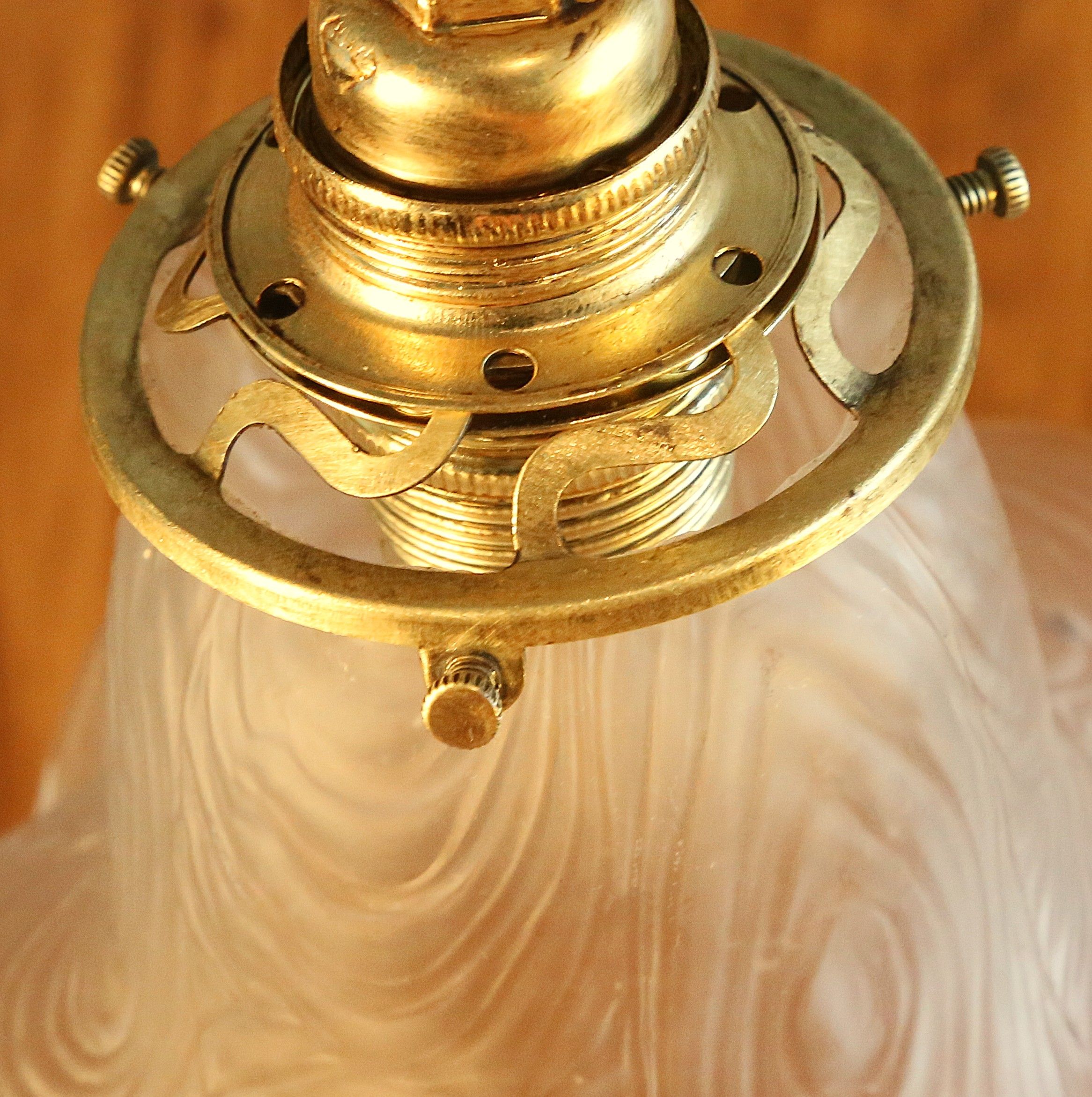 Lampe style Art Nouveau statue en bronze – Image 10