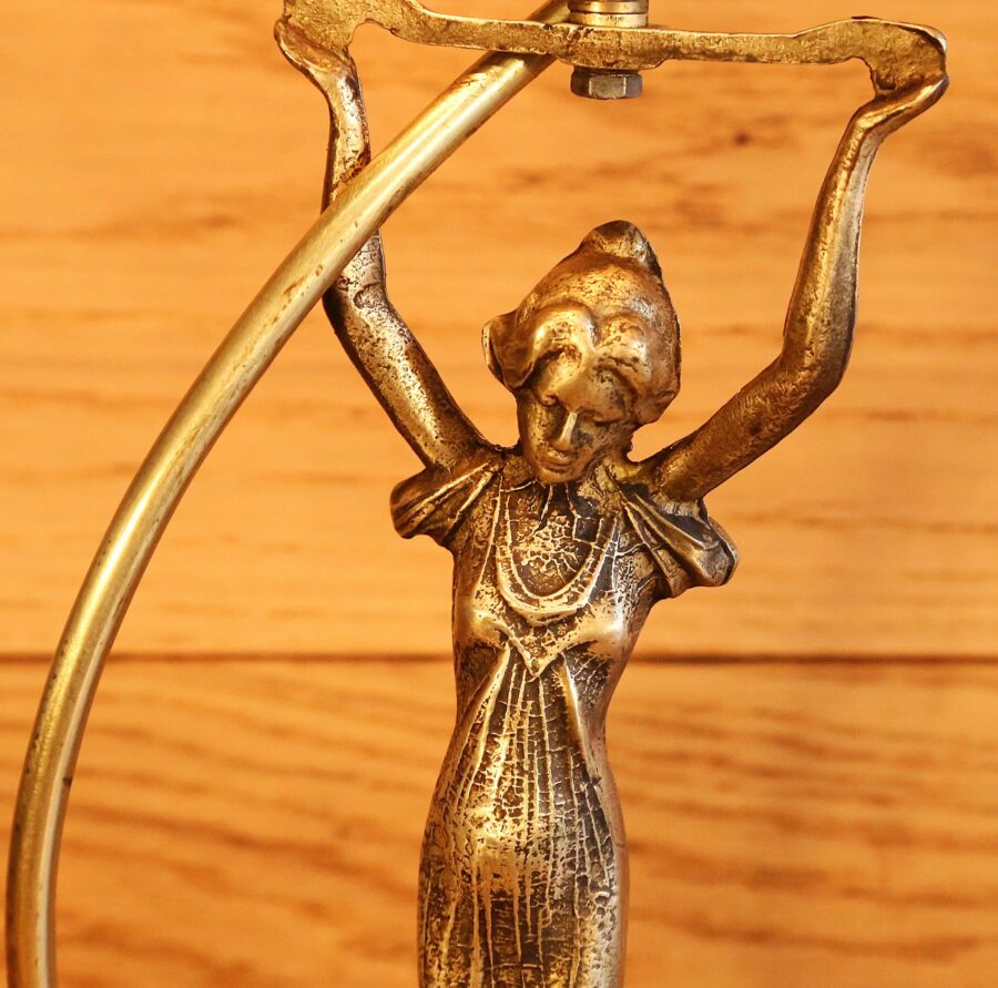 Lampe style Art Nouveau statue en bronze – Image 7