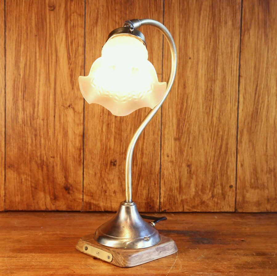 Lampe unique Art Déco laiton tulipe fleur – Image 9