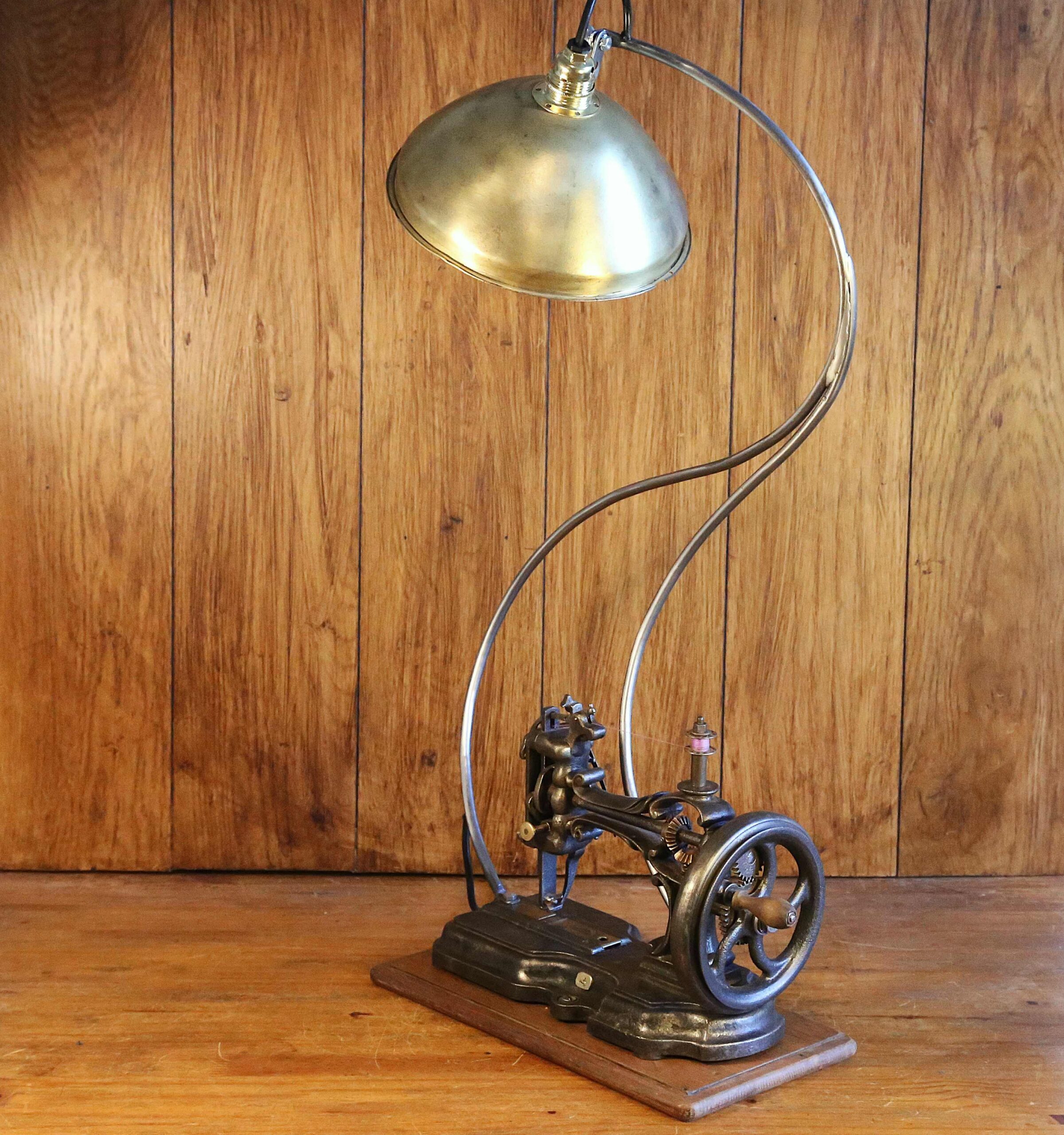 Lampe unique machine à coudre vintage métal – Image 14