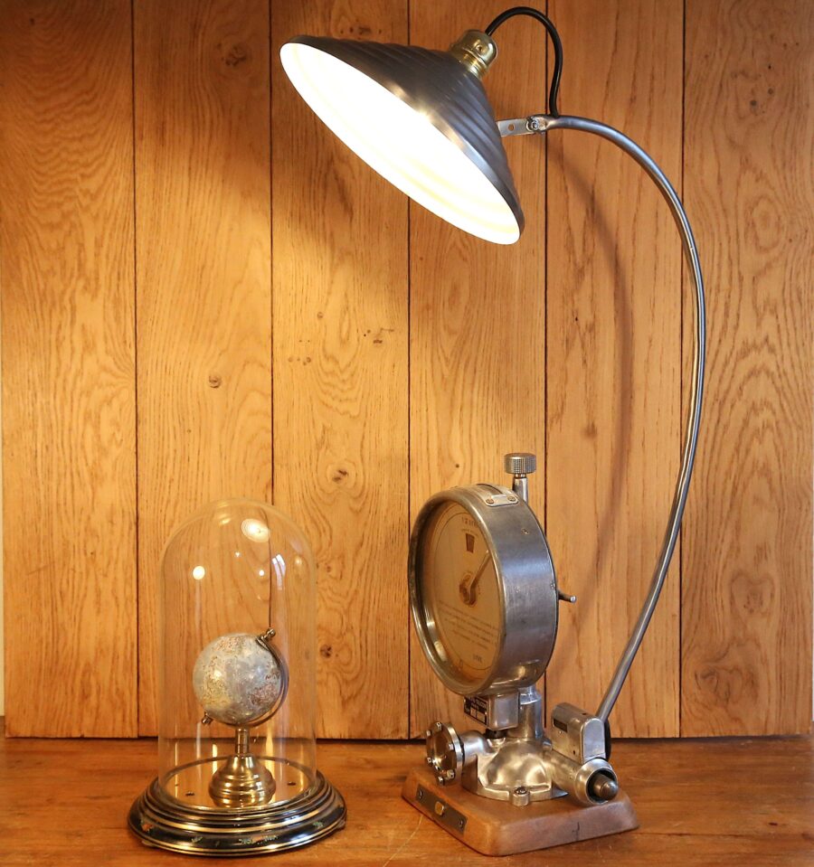 Lampe unique pompe à essence de garage vintage – Image 9