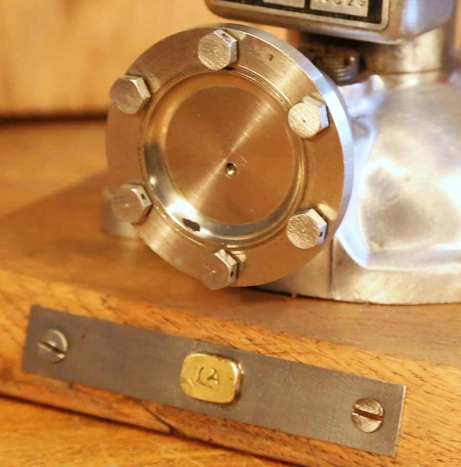 Lampe unique pompe à essence de garage vintage – Image 12