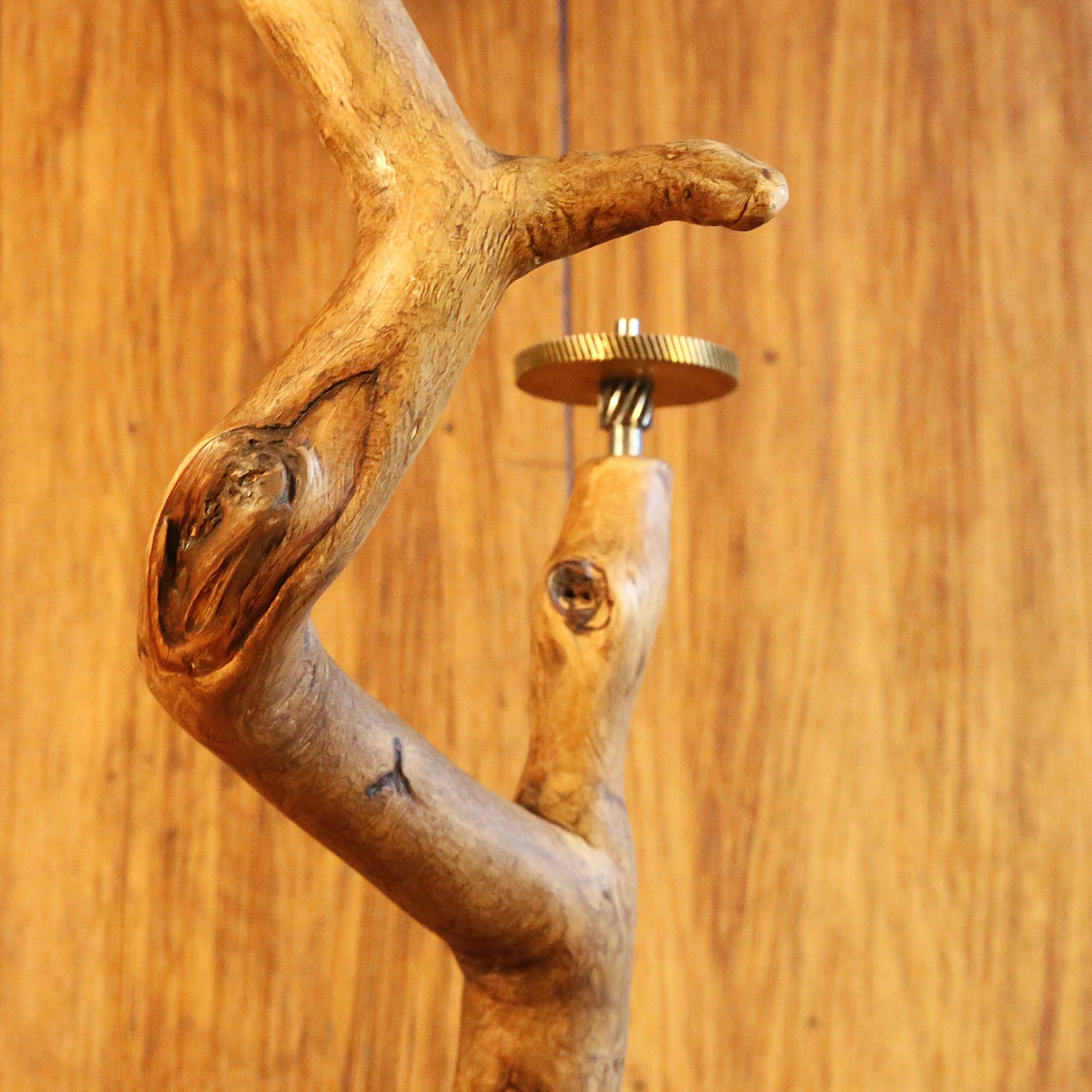 Sculpture mobile décoratif bois et métal – Image 6