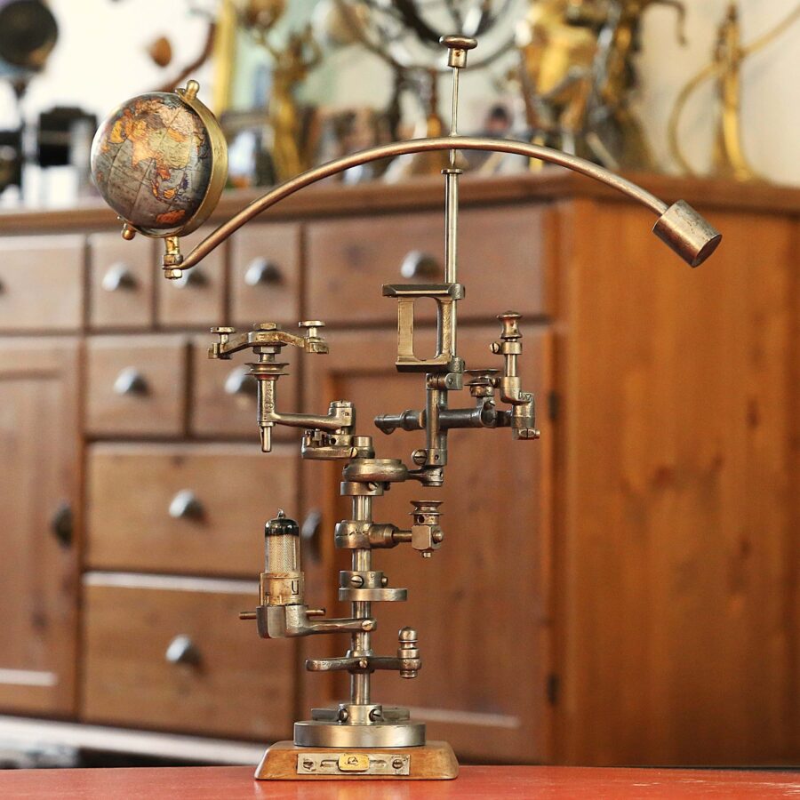 Sculpture mobile mécanismes métalliques Singer